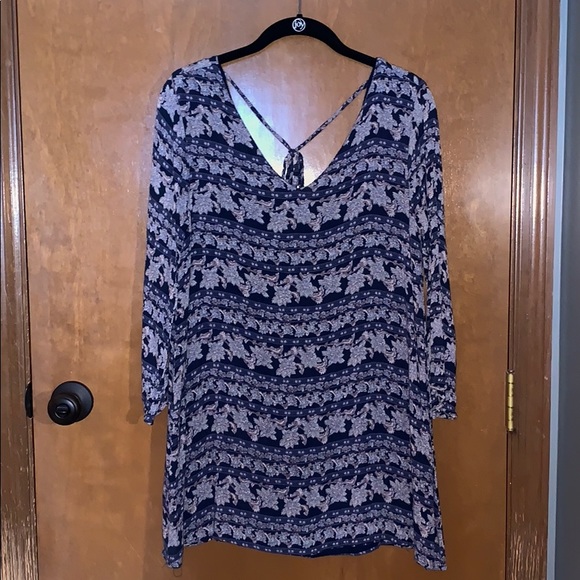 Never worn Forever 21 long sleeve flowy dress - Picture 1 of 5